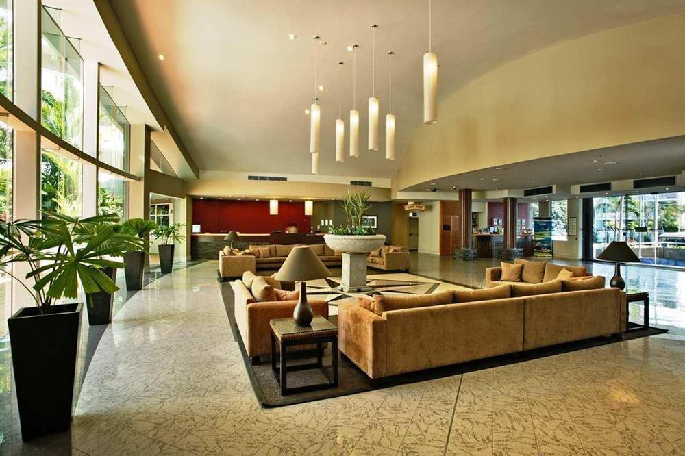 Days Inn By Wyndham Greenfield Εσωτερικό φωτογραφία